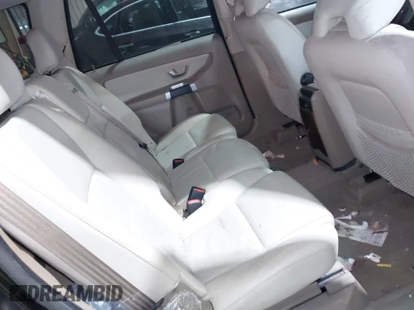 ✅ 2008 Volvo XC90 I6 • VIN: YV4CM982881463387 • Lot: 43868917. Listed on IAAI with Not provided. Free auction sales archive from the USA and detailed vehicle history report at DreamBid. Image 8.