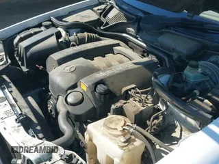 ✅ 2000 Mercedes-Benz E 320 • VIN: WDBJF65J2YB120890 • Lot: 43287192. Listed on IAAI with 182,044 mi. Free auction sales archive from the USA and detailed vehicle history report at DreamBid. Image 12.