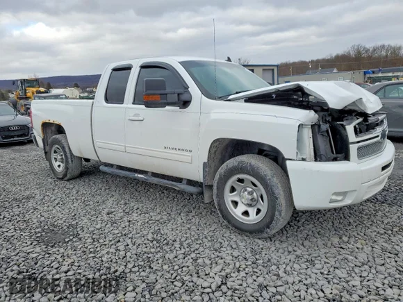 ✅ 2013 Chevrolet Silverado 1500 LTZ • VIN: 1GCRKTE26DZ357455 • Lot: 72820345. Wystawiony na Copart z przebiegiem 194 901 mil. Bezpłatny archiwum sprzedaży aukcyjnych z USA i szczegółowy raport historii pojazdu na DreamBid. Zdjęcie 4.