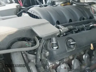 ✅ 2016 Chevrolet Tahoe Commercial • VIN: 1GNLCDEC5GR229480 • Лот: 43757193. Опубликован ранее на IAAI с пробегом 166 105 миль. Бесплатный доступ к архиву аукционных продаж из США и подробный отчёт об истории автомобиля на DreamBid. Изображение 18.