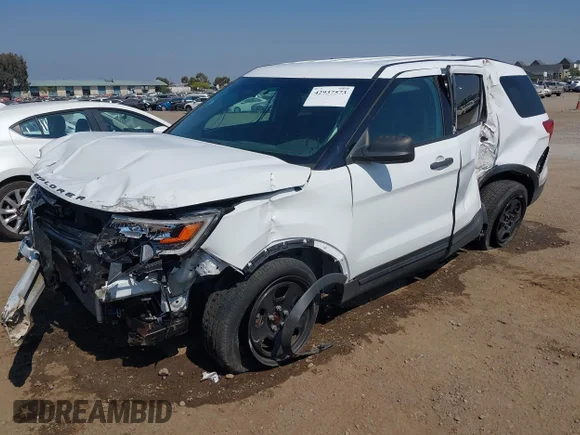 ✅ 2018 Ford Police Interceptor Utility • VIN: 1FM5K8AR1JGC76591 • Лот: 42937573. Опубликован ранее на IAAI с пробегом 104 090 миль. Бесплатный доступ к архиву аукционных продаж из США и подробный отчёт об истории автомобиля на DreamBid. Изображение 2.
