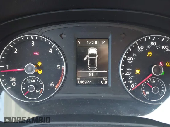 ✅ 2015 Volkswagen Passat SE • VIN: 1VWBV7A3XFC092475 • Lot: 43102461. Wystawiony na IAAI z przebiegiem 146 974 mil. Bezpłatny archiwum sprzedaży aukcyjnych z USA i szczegółowy raport historii pojazdu na DreamBid. Zdjęcie 7.
