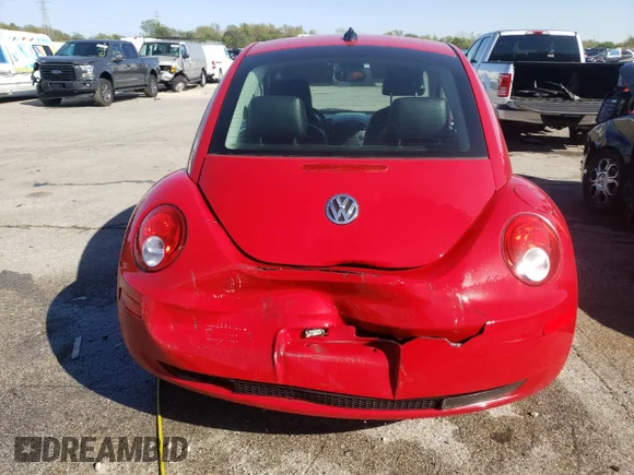 ✅ 2008 Volkswagen Beetle S • VIN: 3VWPW31C48M507559 • Лот: 73421394. Опубліковано раніше на Copart з пробігом 186 518 миль. Безкоштовний доступ до архіву аукціонних продажів зі США та докладний звіт про історію автомобіля на DreamBid. Зображення 6.