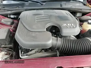 ✅ 2021 Dodge Challenger SXT • VIN: 2C3CDZAG9MH503064 • Lot: 85258995. Wystawiony na Copart z przebiegiem 63 552 mil. Bezpłatny archiwum sprzedaży aukcyjnych z USA i szczegółowy raport historii pojazdu na DreamBid. Zdjęcie 13.