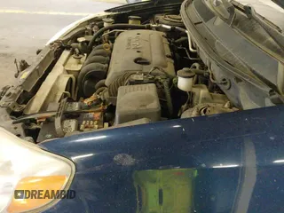 ✅ 2005 Toyota Matrix XR • VIN: 2T1KR32E65C426037 • Lot: 43506276. Listed on IAAI with 186,590 mi. Free auction sales archive from the USA and detailed vehicle history report at DreamBid. Image 20.