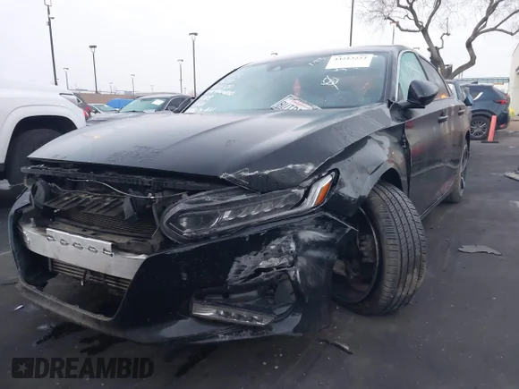 ✅ 2020 Honda Accord Sport • VIN: 1HGCV1F36LA141466 • Lot: 44213222. Wystawiony na IAAI z przebiegiem 101 897 mil. Bezpłatny archiwum sprzedaży aukcyjnych z USA i szczegółowy raport historii pojazdu na DreamBid. Zdjęcie 6.