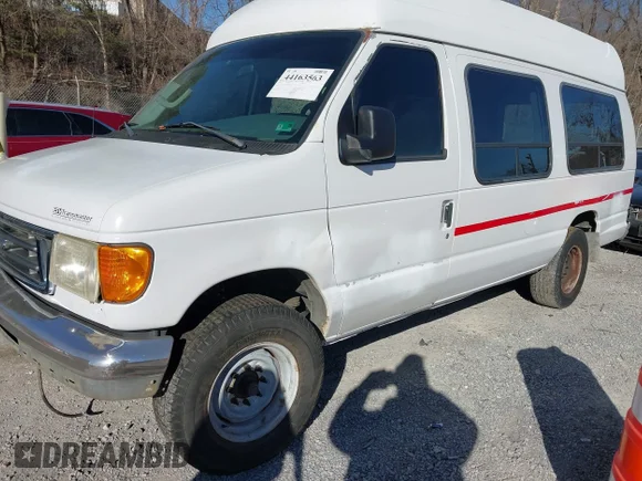✅ 2006 Ford Econoline Cargo • VIN: 1FTNS24WX6DA20509 • Лот: 44163563. Опубліковано раніше на IAAI з пробігом 221 000 миль. Безкоштовний доступ до архіву аукціонних продажів зі США та докладний звіт про історію автомобіля на DreamBid. Зображення 2.