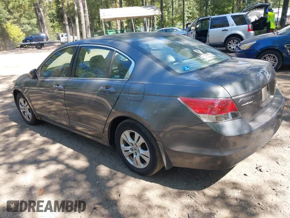 ✅ 2008 Honda Accord LX-P • VIN: 1HGCP26448A151011 • Lot: 43109477. Wystawiony na IAAI z przebiegiem 197 699 mil. Bezpłatny archiwum sprzedaży aukcyjnych z USA i szczegółowy raport historii pojazdu na DreamBid. Zdjęcie 3.