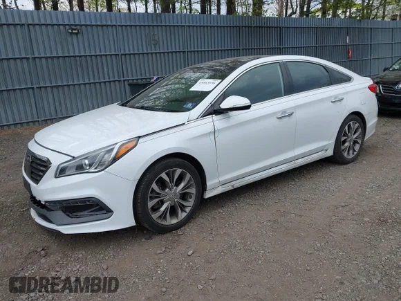 ✅ 2015 Hyundai Sonata Sport • VIN: 5NPE34AB2FH112525 • Lot: 45063936. Wystawiony na IAAI z przebiegiem 60 047 mil. Bezpłatny archiwum sprzedaży aukcyjnych z USA i szczegółowy raport historii pojazdu na DreamBid. Zdjęcie 2.