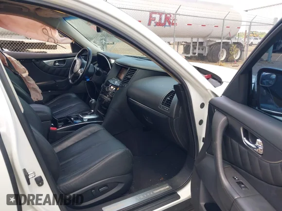 ✅ 2011 Infiniti FX • VIN: JN8AS1MW3BM731475 • Lot: 42701380. Wystawiony na IAAI z przebiegiem 202 578 mil. Bezpłatny archiwum sprzedaży aukcyjnych z USA i szczegółowy raport historii pojazdu na DreamBid. Zdjęcie 5.