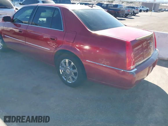 ✅ 2008 Cadillac DTS 1SC • VIN: 1G6KD57Y88U179675 • Лот: 41815826. Опубліковано раніше на IAAI з пробігом 127 843 миль. Безкоштовний доступ до архіву аукціонних продажів зі США та докладний звіт про історію автомобіля на DreamBid. Зображення 3.
