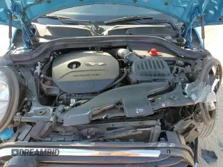 ✅ 2018 MINI Hardtop 4 Door Cooper • VIN: WMWXU1C51J2F79229 • Lot: 86406645. Listed on Copart with 36,986 mi. Free auction sales archive from the USA and detailed vehicle history report at DreamBid. Image 16.