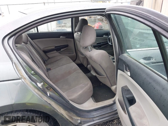 ✅ 2011 Honda Accord LX • VIN: 1HGCP2F32BA069874 • Lot: 44756455. Wystawiony na IAAI z przebiegiem 153 291 mil. Bezpłatny archiwum sprzedaży aukcyjnych z USA i szczegółowy raport historii pojazdu na DreamBid. Zdjęcie 8.