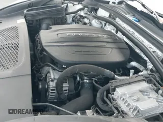 ✅ 2020 Porsche Macan • VIN: WP1AA2A53LLB14471 • Lot: 42776586. Listed on IAAI with 39,425 mi. Free auction sales archive from the USA and detailed vehicle history report at DreamBid. Image 20.