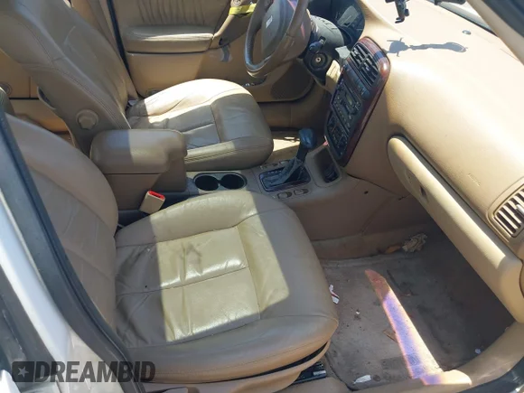 ✅ 2002 Saturn LS • VIN: 1G8JW54R22Y558617 • Лот: 42738915. Опубліковано раніше на IAAI з пробігом 111 744 миль. Безкоштовний доступ до архіву аукціонних продажів зі США та докладний звіт про історію автомобіля на DreamBid. Зображення 5.