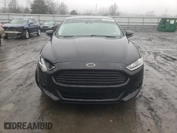 ✅ 2015 Ford Fusion Titanium • VIN: 3FA6P0D96FR134279 • Лот: 37394553. Опубліковано раніше на Copart з пробігом 121 711 миль. Безкоштовний доступ до архіву аукціонних продажів зі США та докладний звіт про історію автомобіля на DreamBid. Зображення 5.