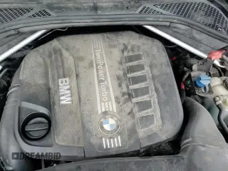 ✅ 2017 BMW X5 xDrive35d • VIN: 5UXKS4C31H0U05259 • Лот: 69351975. Опубликован ранее на Copart с пробегом 133 685 миль. Бесплатный доступ к архиву аукционных продаж из США и подробный отчёт об истории автомобиля на DreamBid. Изображение 13.