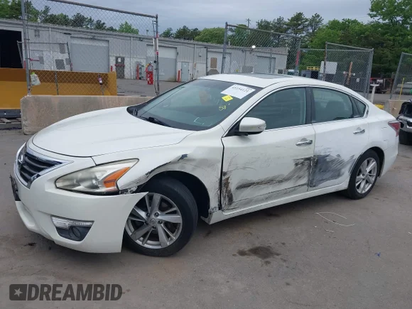 ✅ 2015 Nissan Altima SV • VIN: 1N4AL3AP9FC114469 • Лот: 45154121. Опубликован ранее на IAAI с пробегом 79 033 миль. Бесплатный доступ к архиву аукционных продаж из США и подробный отчёт об истории автомобиля на DreamBid. Изображение 6.