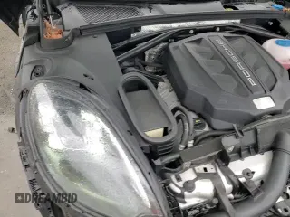 ✅ 2017 Porsche Macan GTS • VIN: WP1AG2A51HLB50813 • Lot: 82338815. Wystawiony na Copart z przebiegiem 68 474 mil. Bezpłatny archiwum sprzedaży aukcyjnych z USA i szczegółowy raport historii pojazdu na DreamBid. Zdjęcie 16.