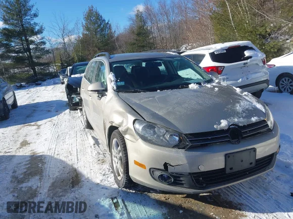 ✅ 2013 Volkswagen Jetta TDI w/Sunroof & Nav • VIN: 3VWML7AJ7DM633264 • Лот: 44054161. Опубликован ранее на IAAI с пробегом 125 427 миль. Бесплатный доступ к архиву аукционных продаж из США и подробный отчёт об истории автомобиля на DreamBid. Изображение 1.