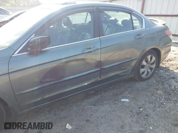 ✅ 2008 Honda Accord EX-L • VIN: 1HGCP26858A005588 • Lot: 44715279. Wystawiony na IAAI z przebiegiem 265 598 mil. Bezpłatny archiwum sprzedaży aukcyjnych z USA i szczegółowy raport historii pojazdu na DreamBid. Zdjęcie 6.