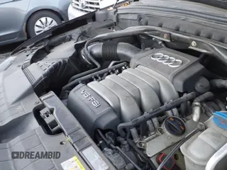 ✅ 2012 Audi Q5 Premium Plus • VIN: WA1DKAFP5CA021957 • Lot: 43591470. Wystawiony na IAAI z przebiegiem 199 627 mil. Bezpłatny archiwum sprzedaży aukcyjnych z USA i szczegółowy raport historii pojazdu na DreamBid. Zdjęcie 18.