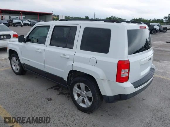 ✅ 2017 Jeep Patriot High Altitude • VIN: 1C4NJPFA0HD149248 • Lot: 42182940. Wystawiony na IAAI z przebiegiem 112 876 mil. Bezpłatny archiwum sprzedaży aukcyjnych z USA i szczegółowy raport historii pojazdu na DreamBid. Zdjęcie 3.