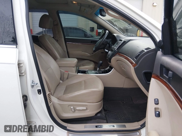 ✅ 2011 Hyundai Veracruz Limited • VIN: KM8NU4CC1BU153775 • Lot: 45133994. Listed on IAAI with 176,146 mi. Free auction sales archive from the USA and detailed vehicle history report at DreamBid. Image 5.