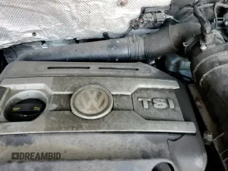 ✅ 2017 Volkswagen Tiguan S • VIN: WVGBV7AX7HK045463 • Lot: 68491925. Wystawiony na Copart z przebiegiem 74 210 mil. Bezpłatny archiwum sprzedaży aukcyjnych z USA i szczegółowy raport historii pojazdu na DreamBid. Zdjęcie 16.