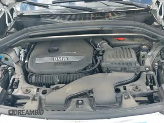 ✅ 2020 BMW X1 xDrive28i • VIN: WBXJG9C00L5R69467 • Lot: 43390251. Wystawiony na IAAI z przebiegiem 97 121 mil. Bezpłatny archiwum sprzedaży aukcyjnych z USA i szczegółowy raport historii pojazdu na DreamBid. Zdjęcie 19.