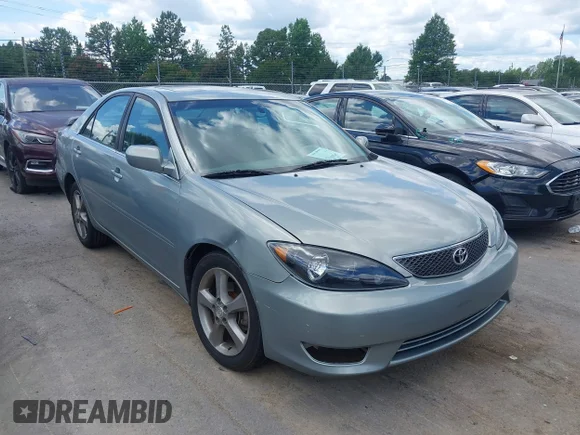 ✅ 2006 Toyota Camry SE • VIN: JTDBA32K260026680 • Lot: 45441382. Wystawiony na IAAI z przebiegiem 168 608 mil. Bezpłatny archiwum sprzedaży aukcyjnych z USA i szczegółowy raport historii pojazdu na DreamBid. Zdjęcie 1.