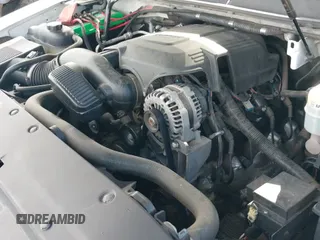 ✅ 2014 Chevrolet Tahoe Commercial • VIN: 1GNLC2E06ER162167 • Lot: 43810264. Wystawiony na IAAI z przebiegiem 177 870 mil. Bezpłatny archiwum sprzedaży aukcyjnych z USA i szczegółowy raport historii pojazdu na DreamBid. Zdjęcie 19.