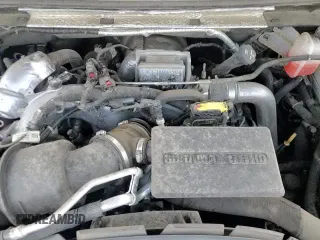 ✅ 2020 GMC Sierra 2500HD Denali • VIN: 1GT49REY9LF229692 • Lot: 63460875. Listed on Copart with 125,139 mi. Free auction sales archive from the USA and detailed vehicle history report at DreamBid. Image 13.