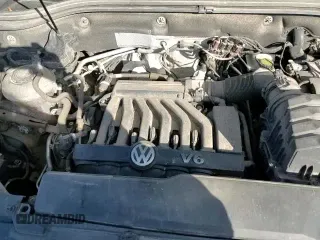 ✅ 2018 Volkswagen Atlas SE • VIN: 1V2LR2CA0JC586250 • Лот: 84295805. Опубликован ранее на Copart с пробегом 92 809 миль. Бесплатный доступ к архиву аукционных продаж из США и подробный отчёт об истории автомобиля на DreamBid. Изображение 15.