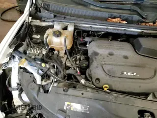 ✅ 2017 Chrysler Pacifica Touring L Plus • VIN: 2C4RC1EG6HR508050 • Lot: 84635675. Listed on Copart with 123,448 mi. Free auction sales archive from the USA and detailed vehicle history report at DreamBid. Image 15.