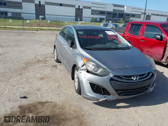 ✅ 2013 Hyundai Elantra • VIN: KMHD35LE5DU024768 • Lot: 44828038. Listed on IAAI with 140,601 mi. Free auction sales archive from the USA and detailed vehicle history report at DreamBid. Image 1.