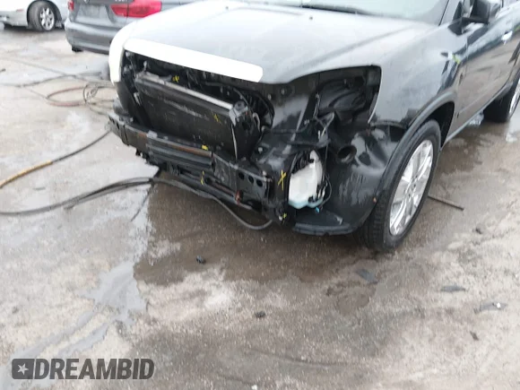 ✅ 2010 GMC Acadia SLT2 • VIN: 1GKLRNED1AJ187826 • Lot: 44161006. Wystawiony na IAAI z przebiegiem 199 941 mil. Bezpłatny archiwum sprzedaży aukcyjnych z USA i szczegółowy raport historii pojazdu na DreamBid. Zdjęcie 6.