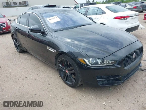 ✅ 2017 Jaguar XE 35t Prestige • VIN: SAJAE4BV2HCP12589 • Лот: 41965384. Опубликован ранее на IAAI с пробегом 98 865 миль. Бесплатный доступ к архиву аукционных продаж из США и подробный отчёт об истории автомобиля на DreamBid. Изображение 1.