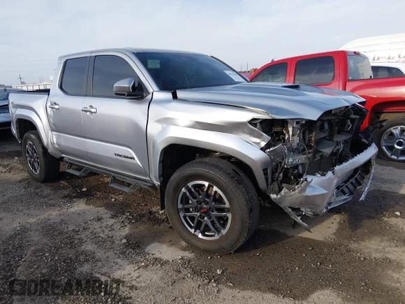 ✅ 2024 Toyota Tacoma TRD Sport • VIN: 3TYLB5JN4RT012701 • Lot: 44731842. Listed on IAAI with 28,371 mi. Free auction sales archive from the USA and detailed vehicle history report at DreamBid. Image 1.