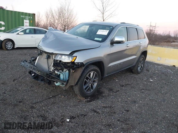 ✅ 2018 Jeep Grand Cherokee Sterling • VIN: 1C4RJFBG8JC240799 • Lot: 43888191. Wystawiony na IAAI z przebiegiem 81 192 mil. Bezpłatny archiwum sprzedaży aukcyjnych z USA i szczegółowy raport historii pojazdu na DreamBid. Zdjęcie 2.