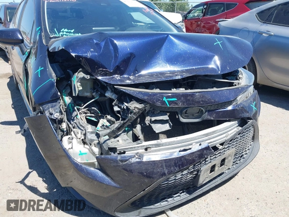 ✅ 2022 Toyota Corolla LE • VIN: 5YFEPMAE8NP295025 • Lot: 45132741. Wystawiony na IAAI z przebiegiem 230 931 mil. Bezpłatny archiwum sprzedaży aukcyjnych z USA i szczegółowy raport historii pojazdu na DreamBid. Zdjęcie 6.