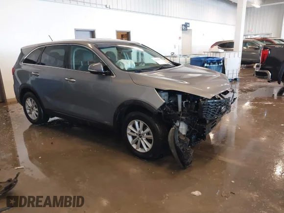 ✅ 2020 Kia Sorento LX • VIN: 5XYPGDA56LG617431 • Лот: 44325475. Опубликован ранее на IAAI с пробегом 80 576 миль. Бесплатный доступ к архиву аукционных продаж из США и подробный отчёт об истории автомобиля на DreamBid. Изображение 1.