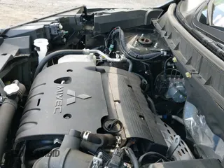 ✅ 2024 Mitsubishi Outlander S • VIN: JA4ARUAU5RU001826 • Lot: 42567334. Wystawiony na IAAI z przebiegiem 31 432 mil. Bezpłatny archiwum sprzedaży aukcyjnych z USA i szczegółowy raport historii pojazdu na DreamBid. Zdjęcie 19.