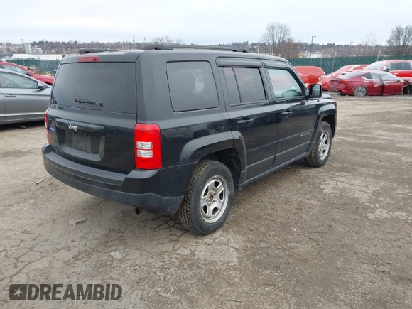 ✅ 2017 Jeep Patriot Sport • VIN: 1C4NJPBA3HD140548 • Lot: 44012095. Wystawiony na IAAI z przebiegiem 135 853 mil. Bezpłatny archiwum sprzedaży aukcyjnych z USA i szczegółowy raport historii pojazdu na DreamBid. Zdjęcie 4.
