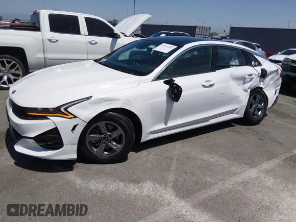 ✅ 2021 Kia K5 GT-Line • VIN: 5XXG64J2XMG076902 • Lot: 44962589. Wystawiony na IAAI z przebiegiem 58 971 mil. Bezpłatny archiwum sprzedaży aukcyjnych z USA i szczegółowy raport historii pojazdu na DreamBid. Zdjęcie 2.