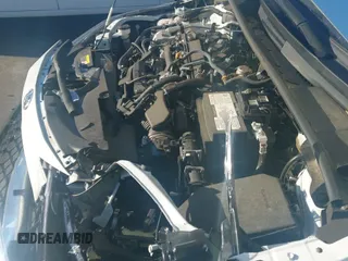 ✅ 2025 Toyota Corolla SE • VIN: 5YFS4MCE6SP237824 • Лот: 43417565. Опубликован ранее на IAAI с пробегом 12 051 миль. Бесплатный доступ к архиву аукционных продаж из США и подробный отчёт об истории автомобиля на DreamBid. Изображение 19.