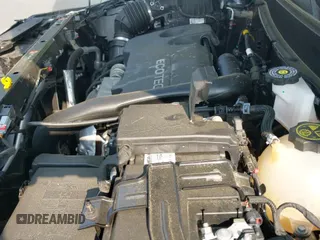 ✅ 2022 Chevrolet Equinox RS • VIN: 2GNAXWEV4N6105282 • Lot: 42375907. Listed on IAAI with 24,386 mi. Free auction sales archive from the USA and detailed vehicle history report at DreamBid. Image 19.