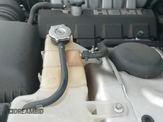 ✅ 2009 Dodge Challenger SRT-8 • VIN: 2B3LJ74W99H526316 • Lot: 41550505. Wystawiony na IAAI z przebiegiem 39 407 mil. Bezpłatny archiwum sprzedaży aukcyjnych z USA i szczegółowy raport historii pojazdu na DreamBid. Zdjęcie 21.