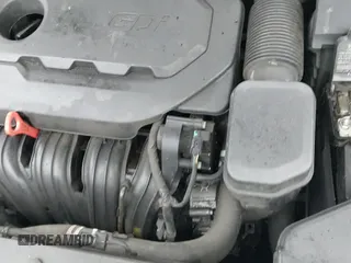 ✅ 2019 Kia Sorento LX • VIN: 5XYPGDA3XKG575357 • Lot: 43403264. Wystawiony na IAAI z przebiegiem 133 167 mil. Bezpłatny archiwum sprzedaży aukcyjnych z USA i szczegółowy raport historii pojazdu na DreamBid. Zdjęcie 19.