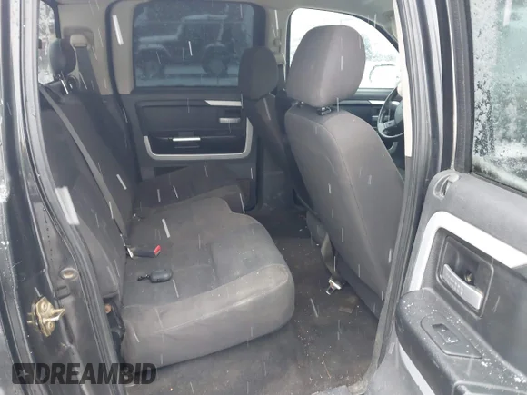 ✅ 2008 Mitsubishi Raider LS • VIN: 1Z7HC28K48S572429 • Lot: 43811858. Wystawiony na IAAI z przebiegiem 206 833 mil. Bezpłatny archiwum sprzedaży aukcyjnych z USA i szczegółowy raport historii pojazdu na DreamBid. Zdjęcie 8.